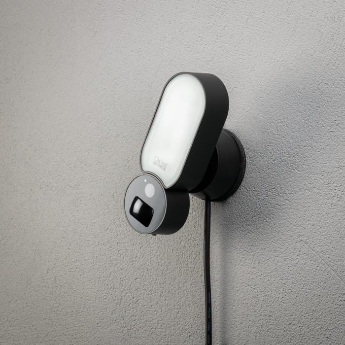 Smart Säkerhetslampa Smartlight 12V med Kamera, Mic, Högtalare Wi-fi