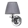 Lampa med Finvecklad Skärm