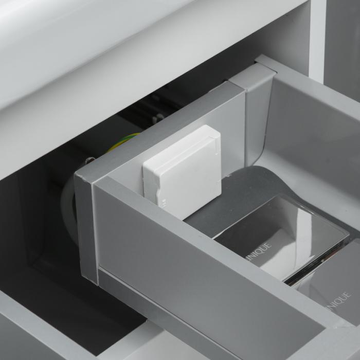 Eluttag höger sida övre låda