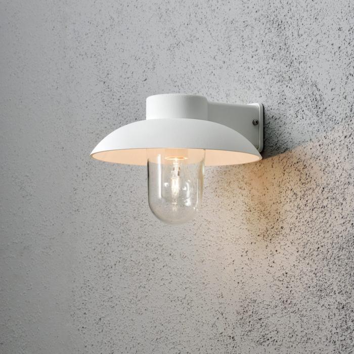 Vägglampa Ute Mani E27
