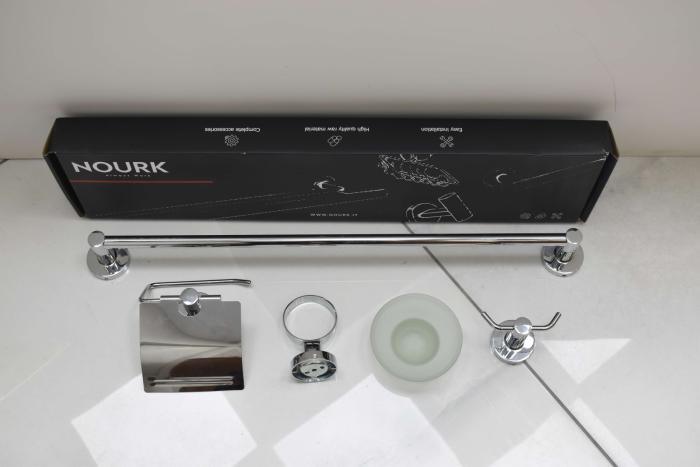 Badrumstillbehör Set PEACE Krom