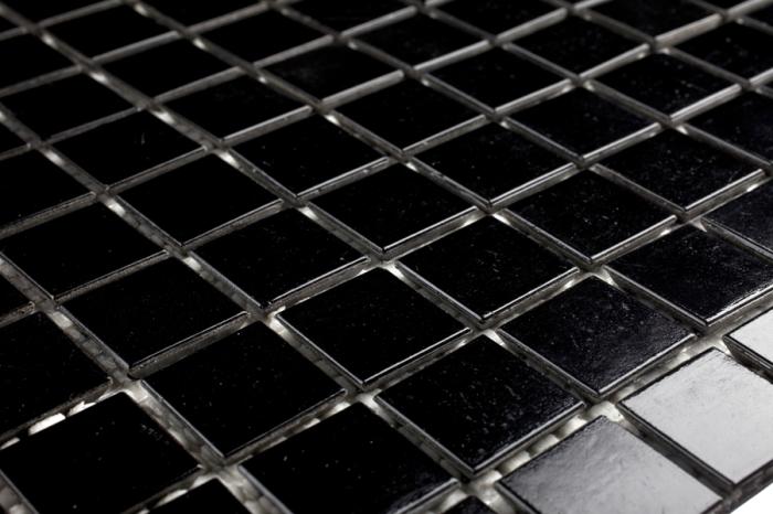 A0100 Glasmosaik Svart