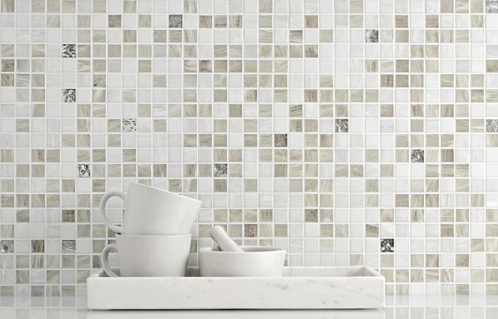 A1238 Glasmosaik Mix vit + vita guldbitar