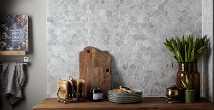 O0001 Marmor hexagon polerad vit