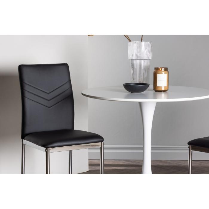 Rund matgrupp Hamden, Lily