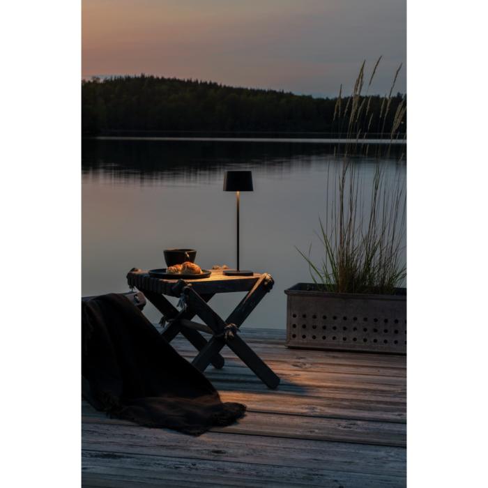 Bordslampa Ute Capri USB Dimbar