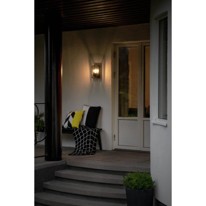 Vägglampa Ute Brindisi E27 Svart/Klarglas