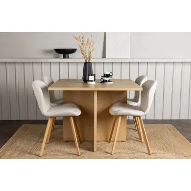 Rektangul&auml;r matgrupp Leo, Lilja